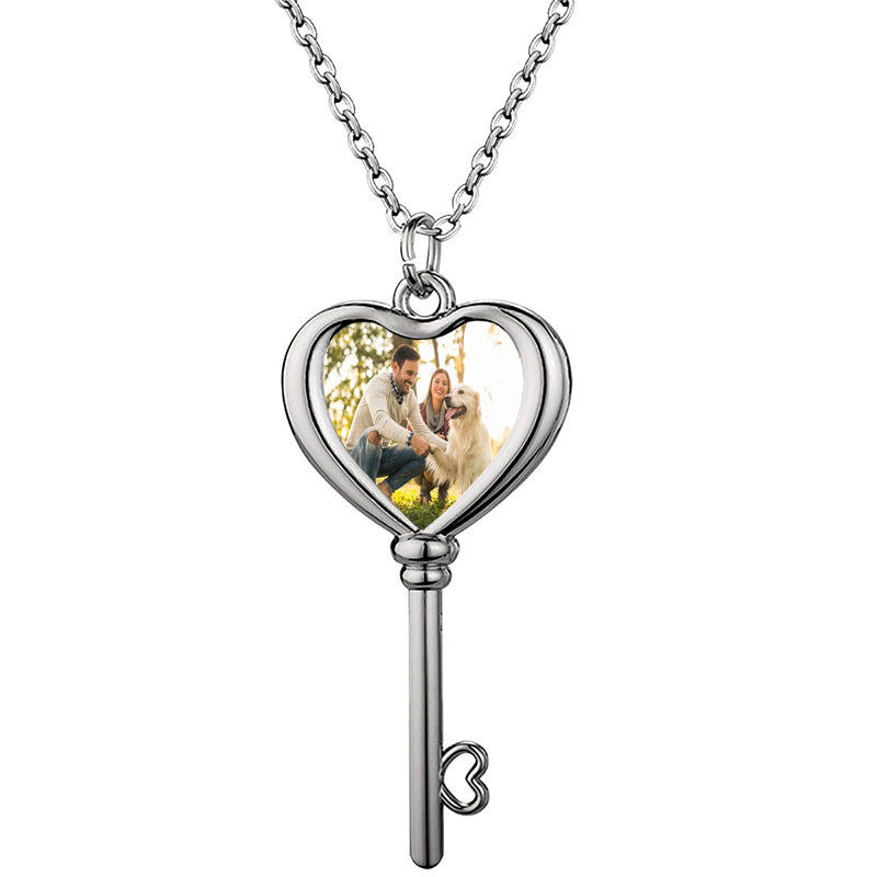 Custom Photo Locket Necklace, Heart Photo Necklace, Photo Necklace, Engraved Name Necklace, Memorial Jewelry, Christmas Gift for Her